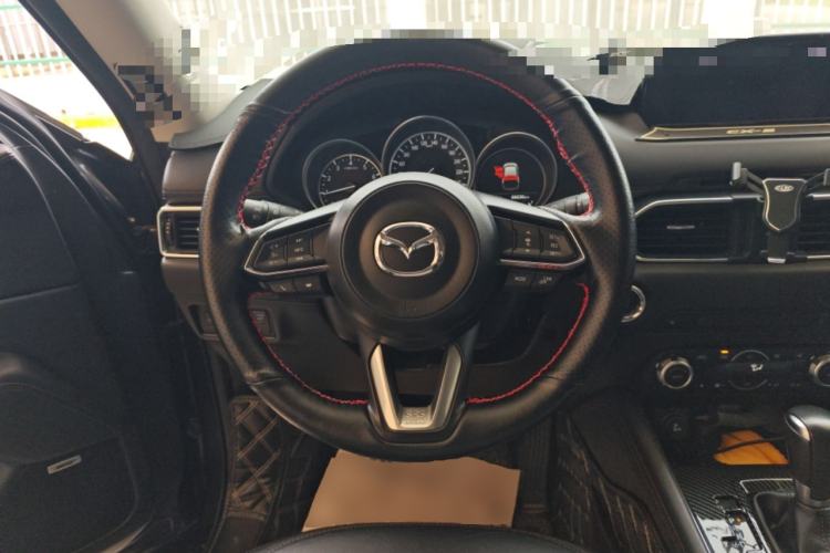 Used Mazda CX-5 2017 2.5L Automatic 4x4 Flagship Version China VI Standard Steering Wheel