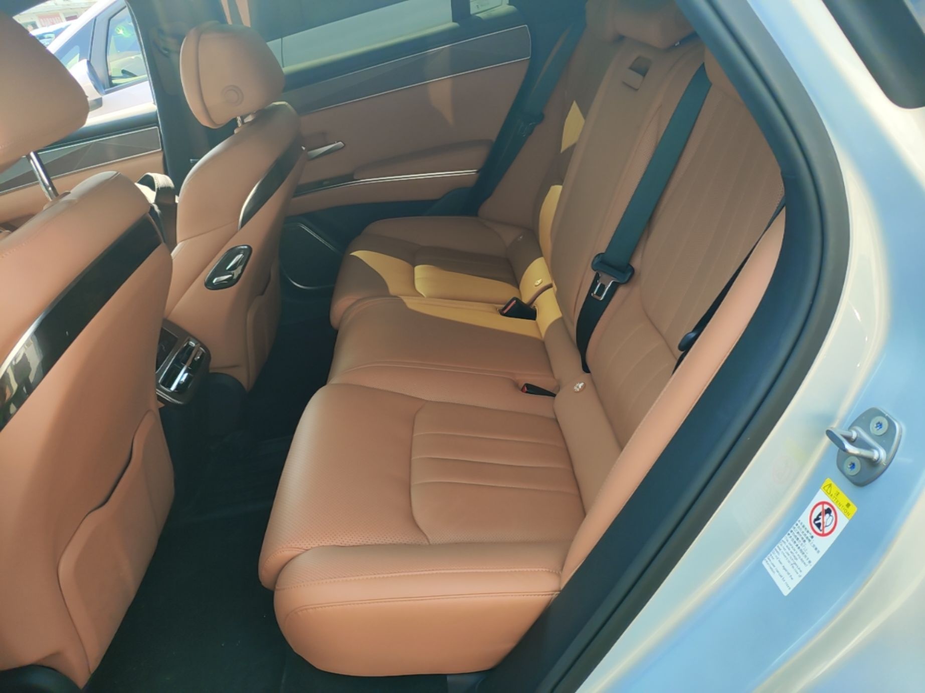 BYD Han L 2025 EV Four-Wheel Drive LiDAR Flagship Model — снимка 20