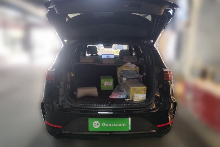 Used BYD Tang New Energy 2024 DM-i Glory Edition 112KM Prestige Model Trunk