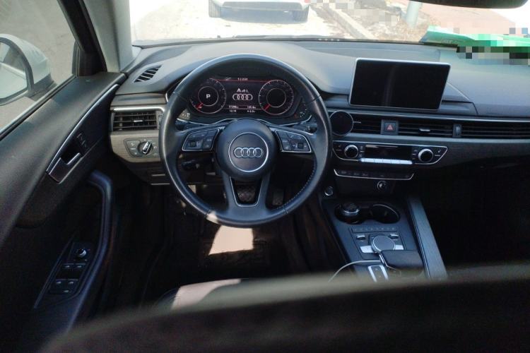 Used Audi A4L 2018 30th Anniversary Edition 40 TFSI Fashion Model