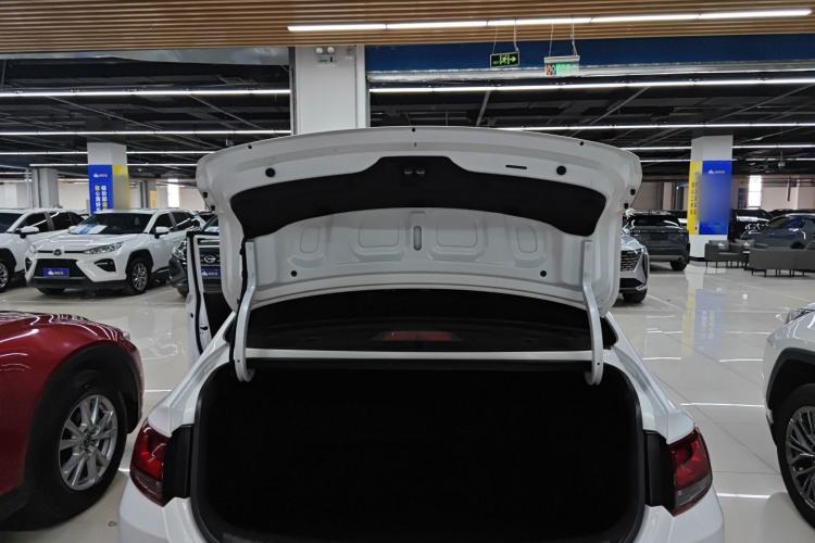 Used Hyundai Celesta 2020 1.6L Automatic GL Enjoyable Edition Trunk