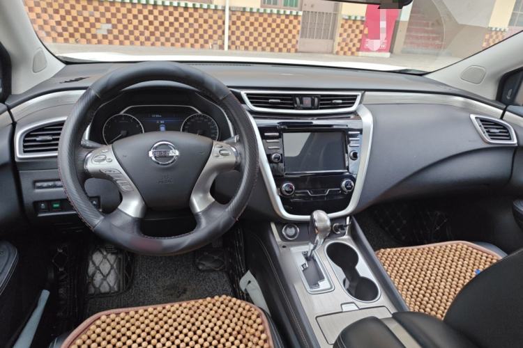 Used Nissan Murano 2015 2.5L XL NAVI Plus Two-Wheel Drive Smart Edition Center Console