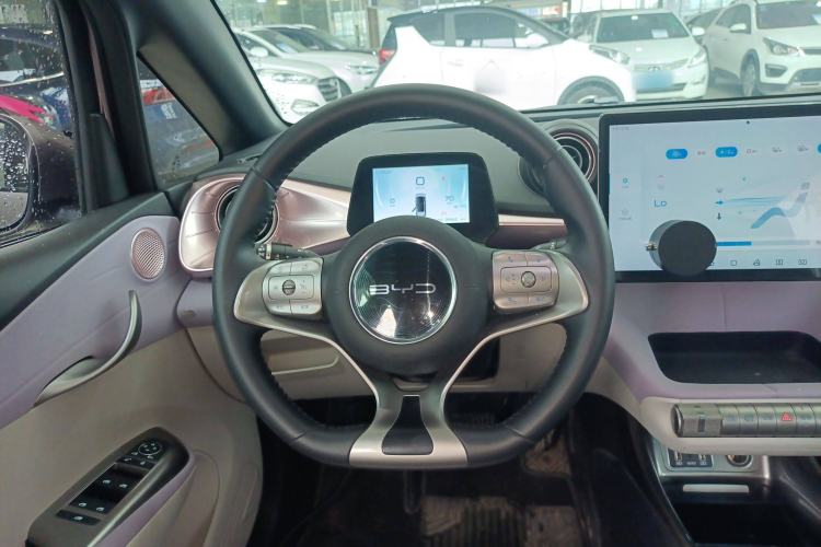 Used BYD Dolphin 2021 405 km Fashion Edition