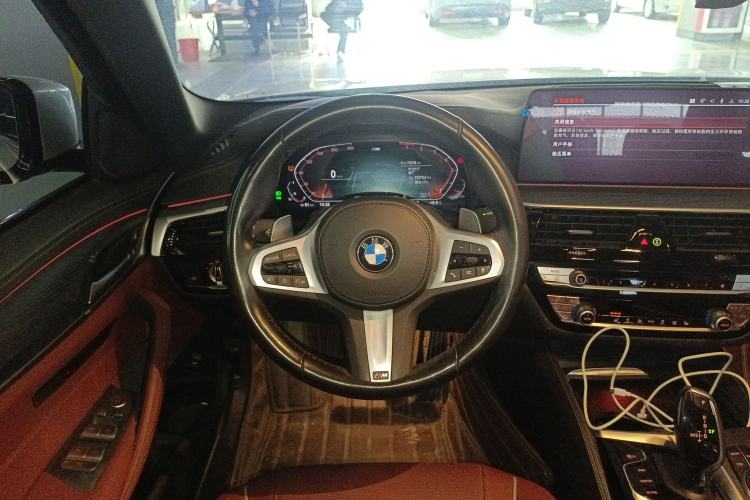 Used BMW 5 Series 2022 Second Facelift 530Li Leading Edition M Sport Package