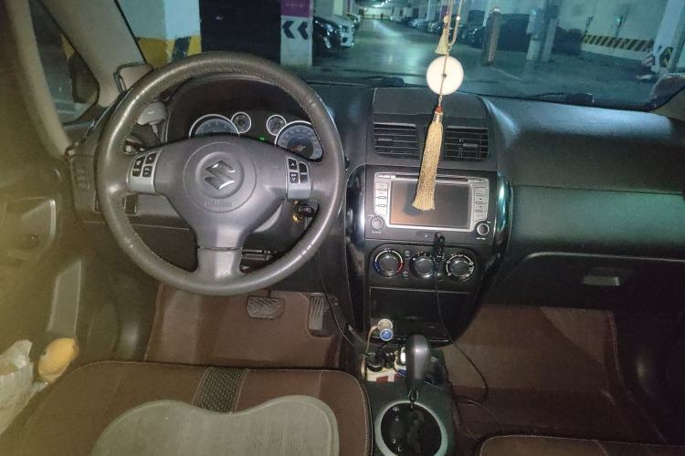 Used Suzuki SX4 2012 1.6L Automatic Ruiqi Model