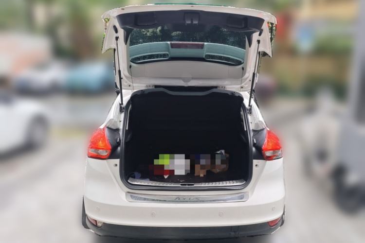 Used Ford Focus 2015 Hatchback 1.6L Automatic Fashion Edition