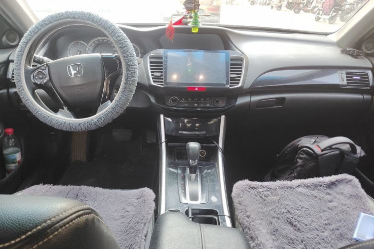 Used Honda Accord 2016 2.0L Comfort Edition
