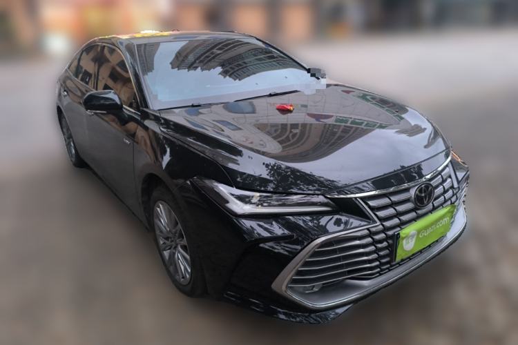 Used Toyota Avalon 2024 Dual-Motor 2.0L Luxury Edition Front Right 45 Deg