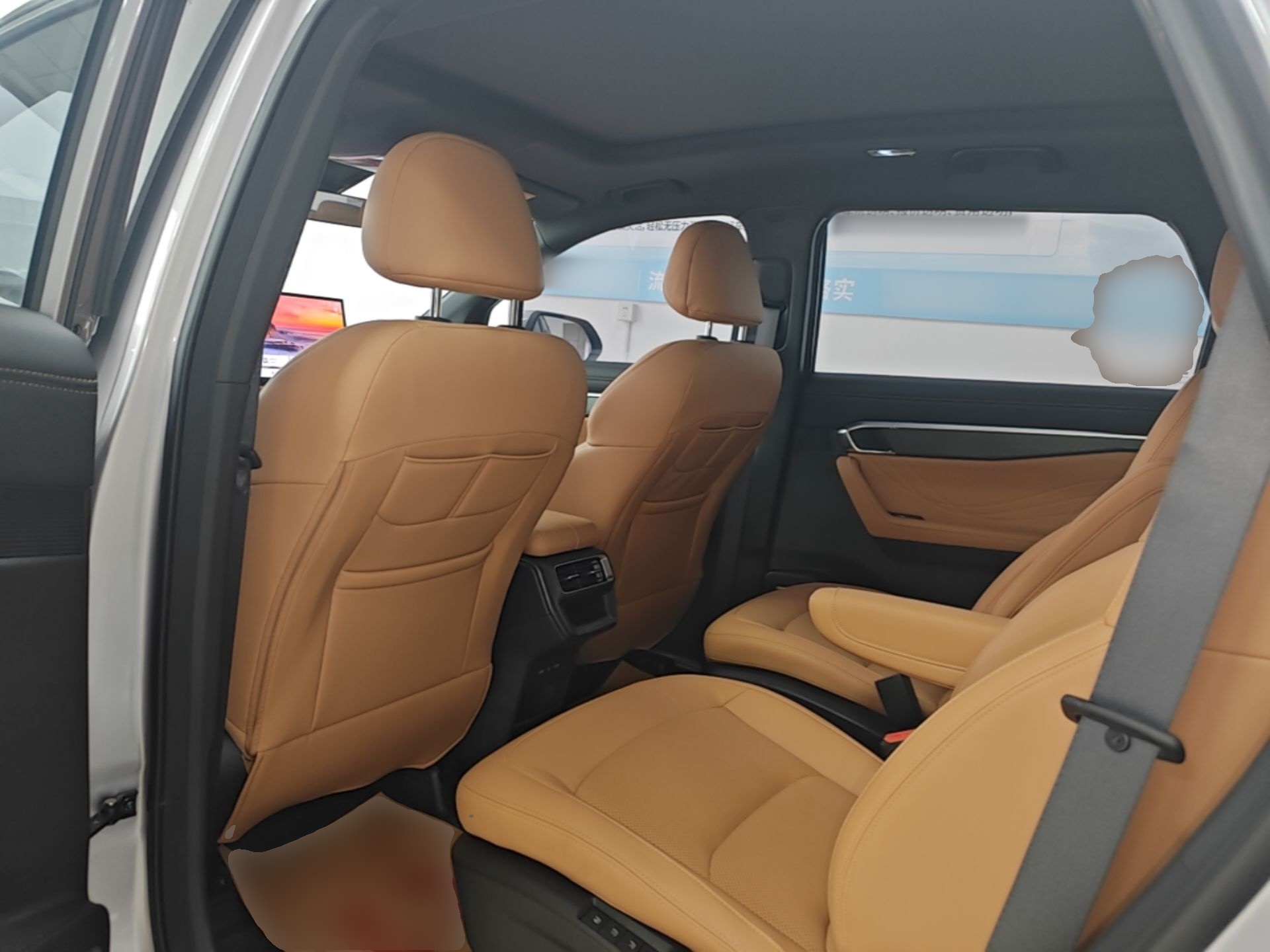 Geely Auto Haoyue L 2026 Model 2.0TD DCT Bliss — снимка 20