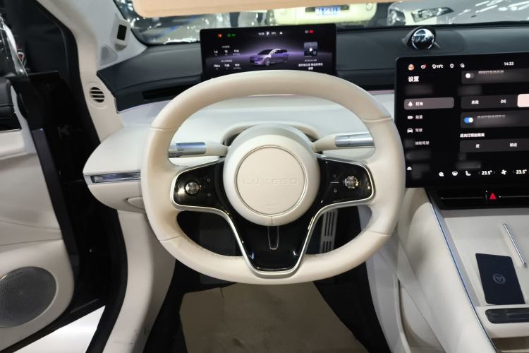 Used Hima Luxeed S7 2024 Ultra Four-Wheel Drive Flagship Edition