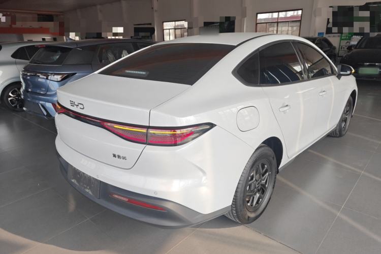 Used BYD Seal 05 DM-i 2026 DM-i 128KM Luxury Edition Rear Right 45 Deg