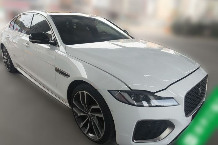 Used Jaguar XFL 2024 2.0T P300 Four-Wheel Drive Flagship Sport Gold Edition Front Right 45 Deg