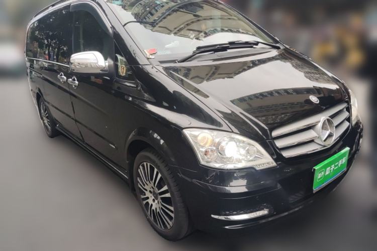 Used Mercedes-Benz Viano 2014 3.5L Premier Edition