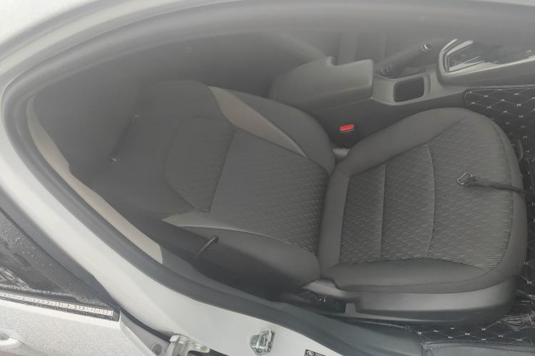 Used Chevrolet Malibu 2016 1.6T Automatic Comfort Edition Right Front Seat