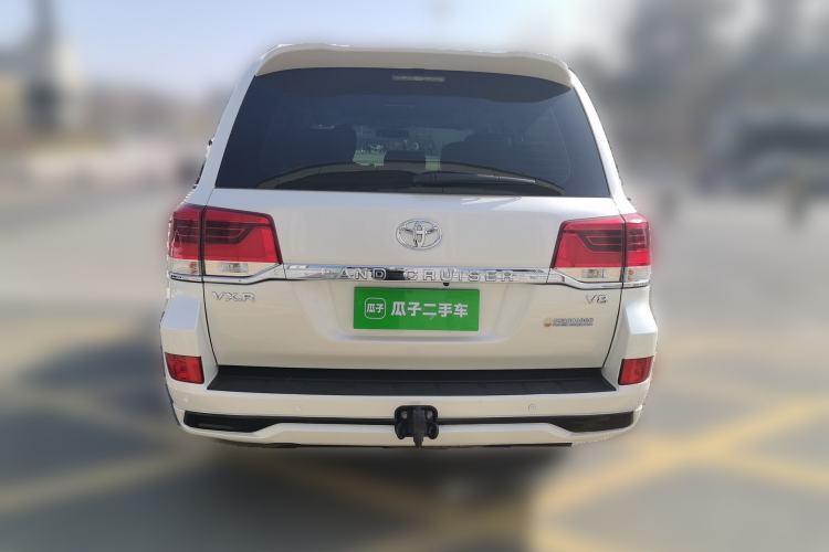 Used Toyota Land Cruiser 