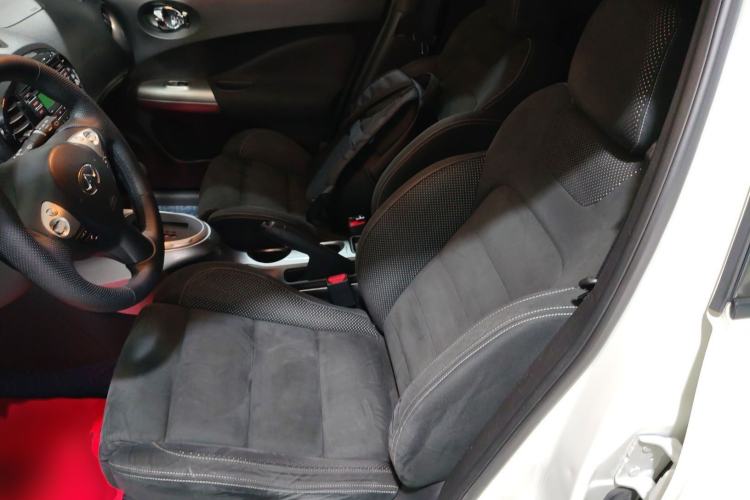 Used Infiniti ESQ 2014 1.6L Spontaneous Edition
