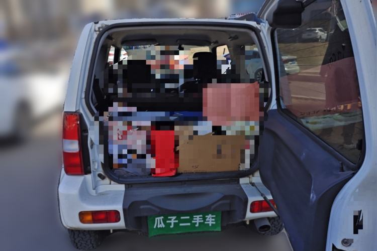 Used Suzuki Jimny 2015 1.3 AT JLX Trunk