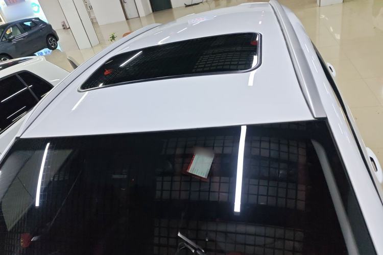 Used Geely Auto Vision X3 2021 PRO 1.5L CVT Deluxe Model Roof