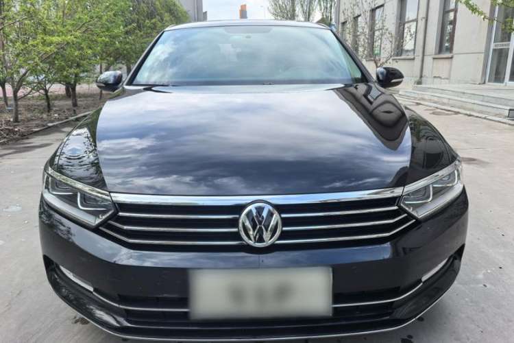 Used Volkswagen Magotan 2019 330TSI DSG Leading Model China VI Standard
