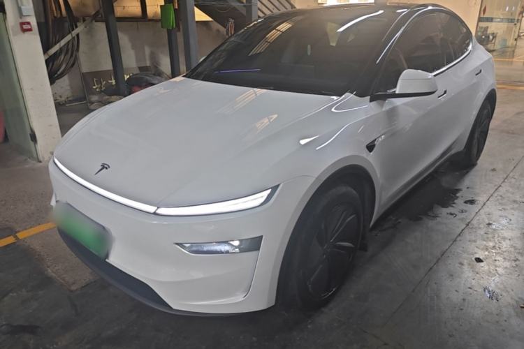 Used Tesla Model Y 2025 Rear-Wheel-Drive Version