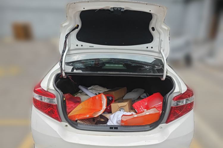 Used Toyota Vios 2016 1.5L Automatic ZhiZhen Xingyao Edition Trunk