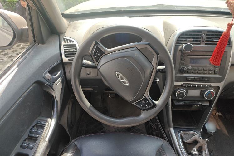 Used Chery Tiggo 3 2014 1.6L Manual Zhishang Edition
