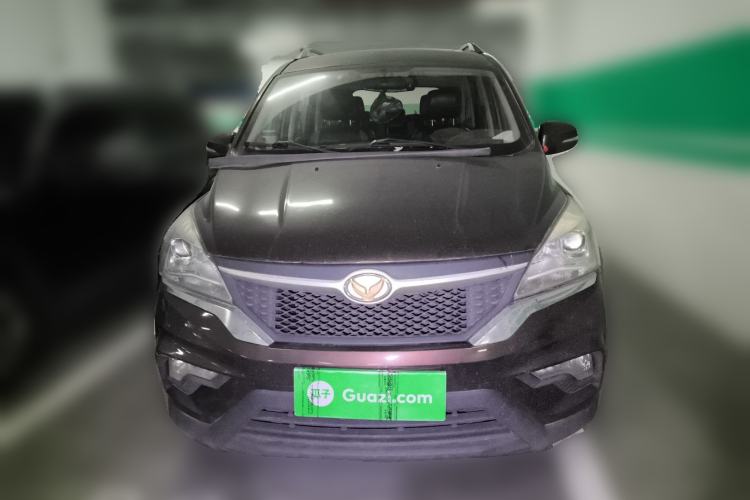 Used HYOSOW H3 2015 1.5L manual luxury version
