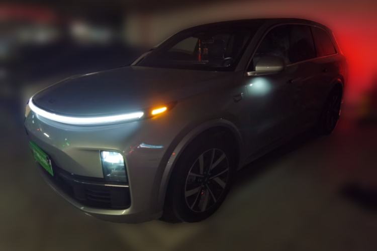Used Li Auto L8 2023 Air model