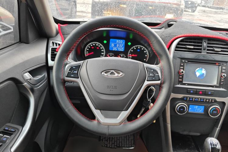 Used Chery Tiggo 3 2015 1.6L Manual Zhishang Commemorative Edition
