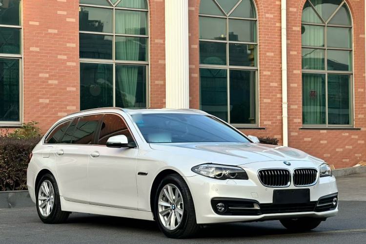 Used BMW 5 Series 2014 520i Touring Edition
