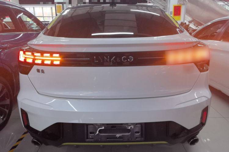 Used Lynk & Co 05 2020 2.0TD Two-Wheel Drive Shine Halo
