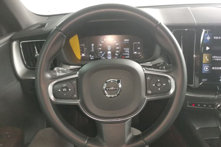 Used Volvo XC60 2021 T5 4x4 Smart Luxury Edition