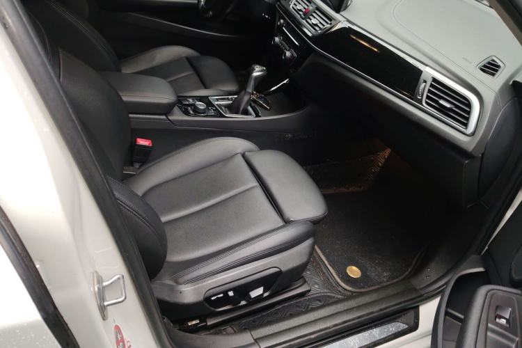 Used BMW 1 Series 2017 118i Sport Edition Right Front Seat