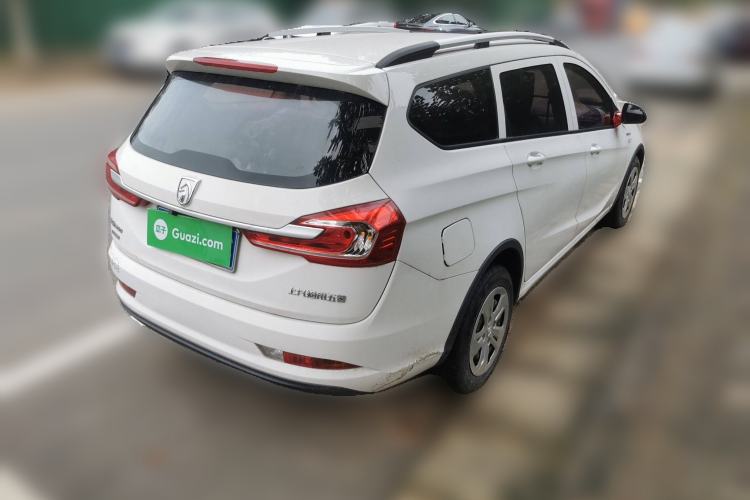 Used Baojun 310W 2017 1.5L Manual Comfort Version China V