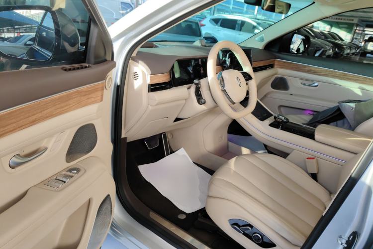 Used Hima AITO M7 2024 1.5T Rear-Drive Plus Version 5 Seats