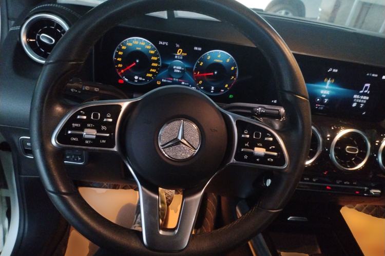 Used Mercedes-Benz GLA 2020 GLA 180 Steering Wheel