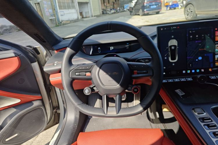 Used Xiaomi Auto SU7 2024 Four-Wheel Drive Ultra-Long Range Advanced Intelligent Driving Max Edition
