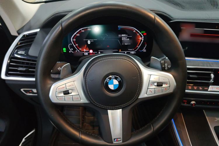 Used BMW X5 2022 Restyled xDrive 30Li Luxury Version M Sport Package
