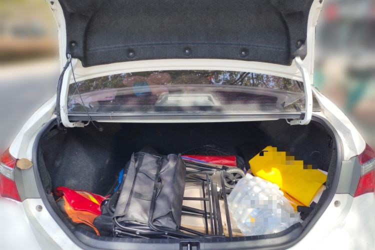 Used Toyota Corolla 2017 Revised Version 1.2T S-CVT GL Trunk