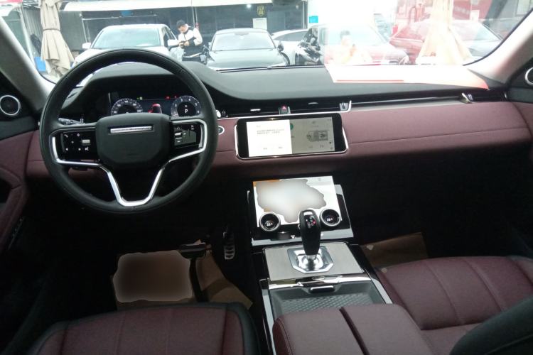 Used Land Rover Range Rover Evoque 2023 Aurora L 249 PS Luxury Edition