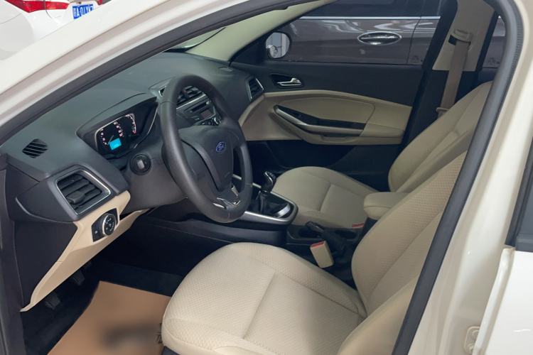 Used Ford Escort 2017 Revised Version 1.5L Manual Comfort Edition