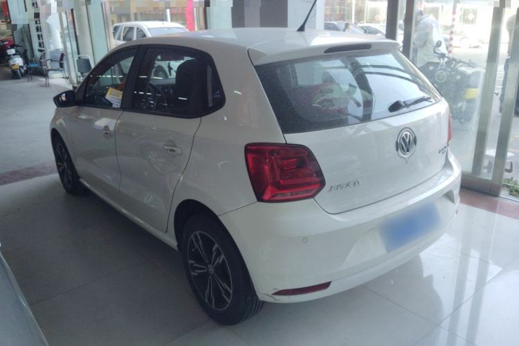 Used Volkswagen Polo 2016 1.6L Automatic Comfort Model Rear Left 45 Deg