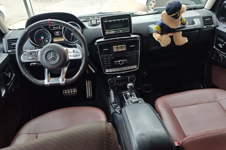 Used Mercedes-Benz G-Class 2013 G 500 Center Console