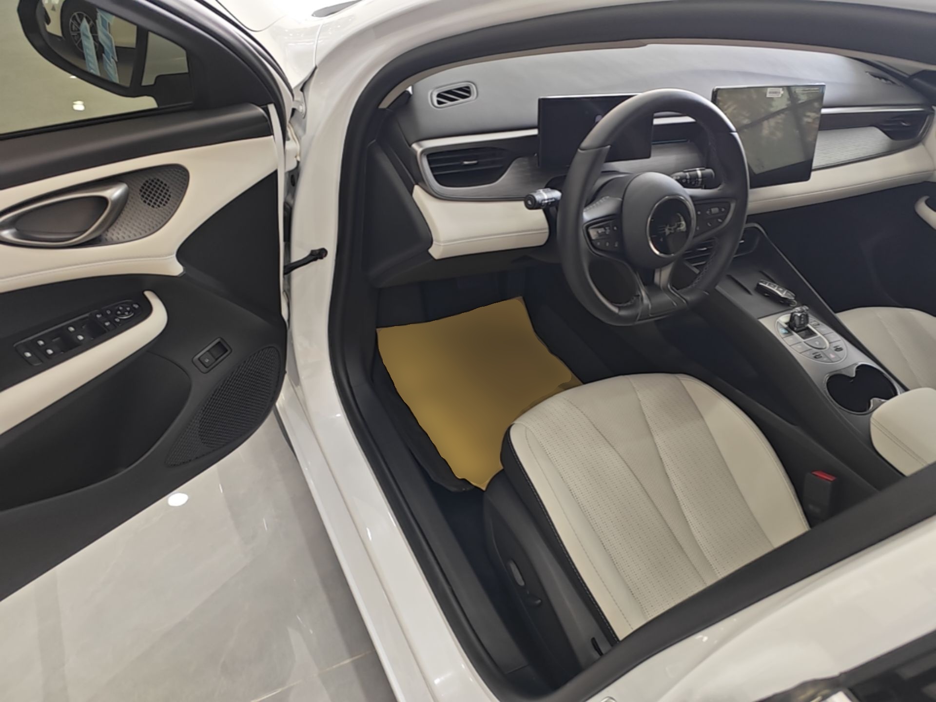 BYD Seal 05 DM-i 2025 DM-i Intelligent Drive 120KM Flagship Model — снимка 18