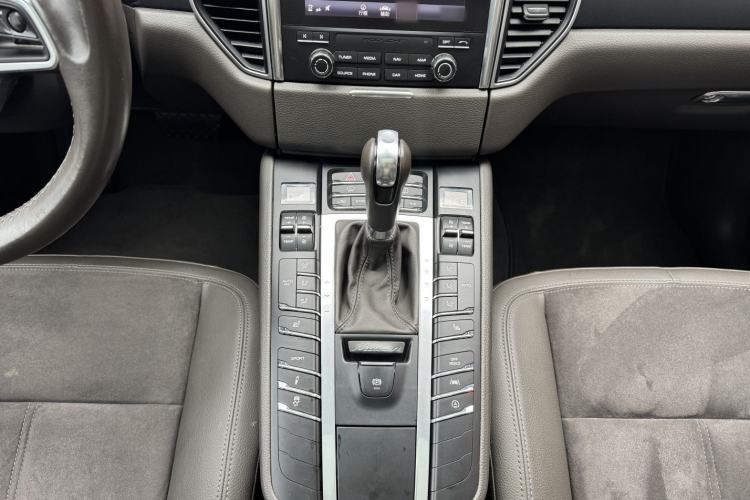 Used Porsche Macan 2017 Macan 2.0T