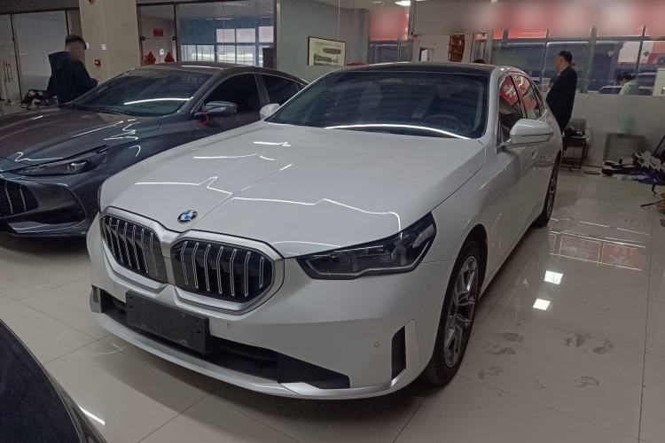 Used BMW 5 Series 2024 530Li Leading Luxury Package