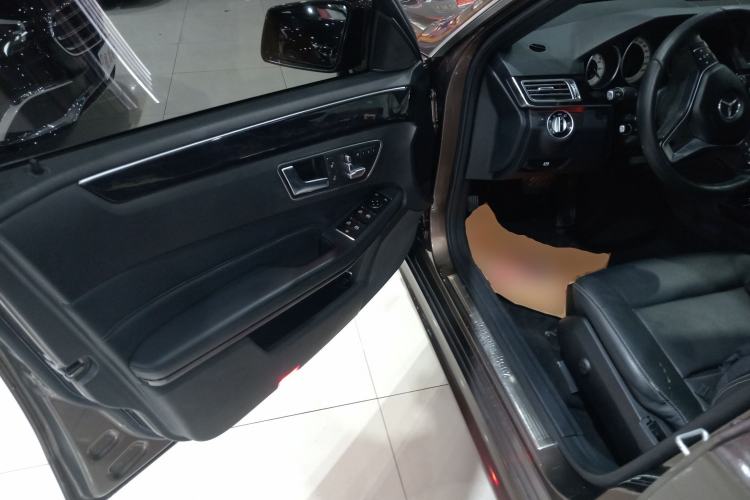 Used Mercedes-Benz E-Class 2014 Restyled E 260 L Sport Edition Driver Seat