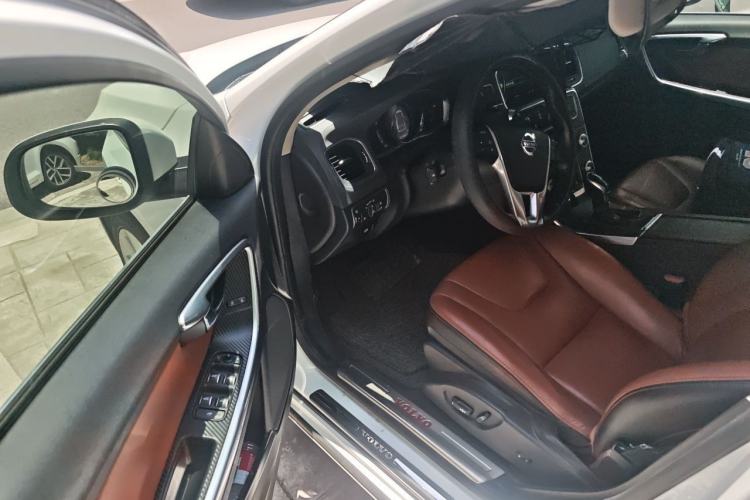 Used Volvo S60 2016 S60L T4 Zhiyuan Edition
