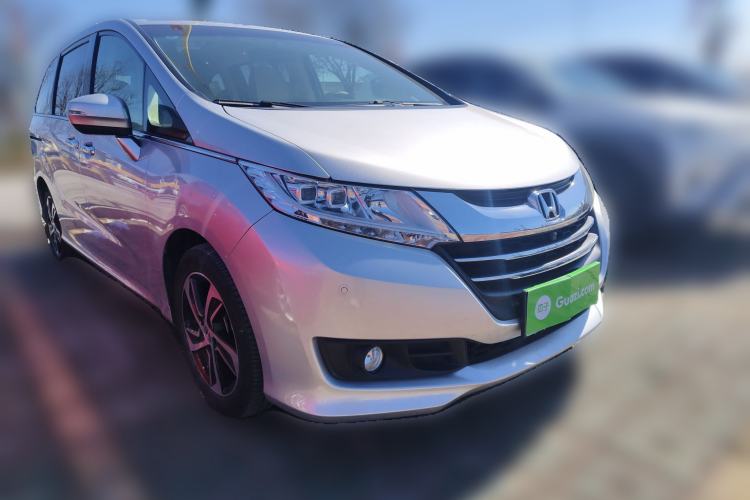 Used Honda Odyssey 2015 2.4L Supreme Edition
