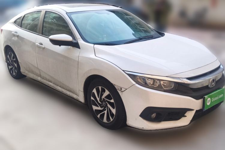 Used Honda Civic 2016 220TURBO CVT Luxury Edition Front Right 45 Deg